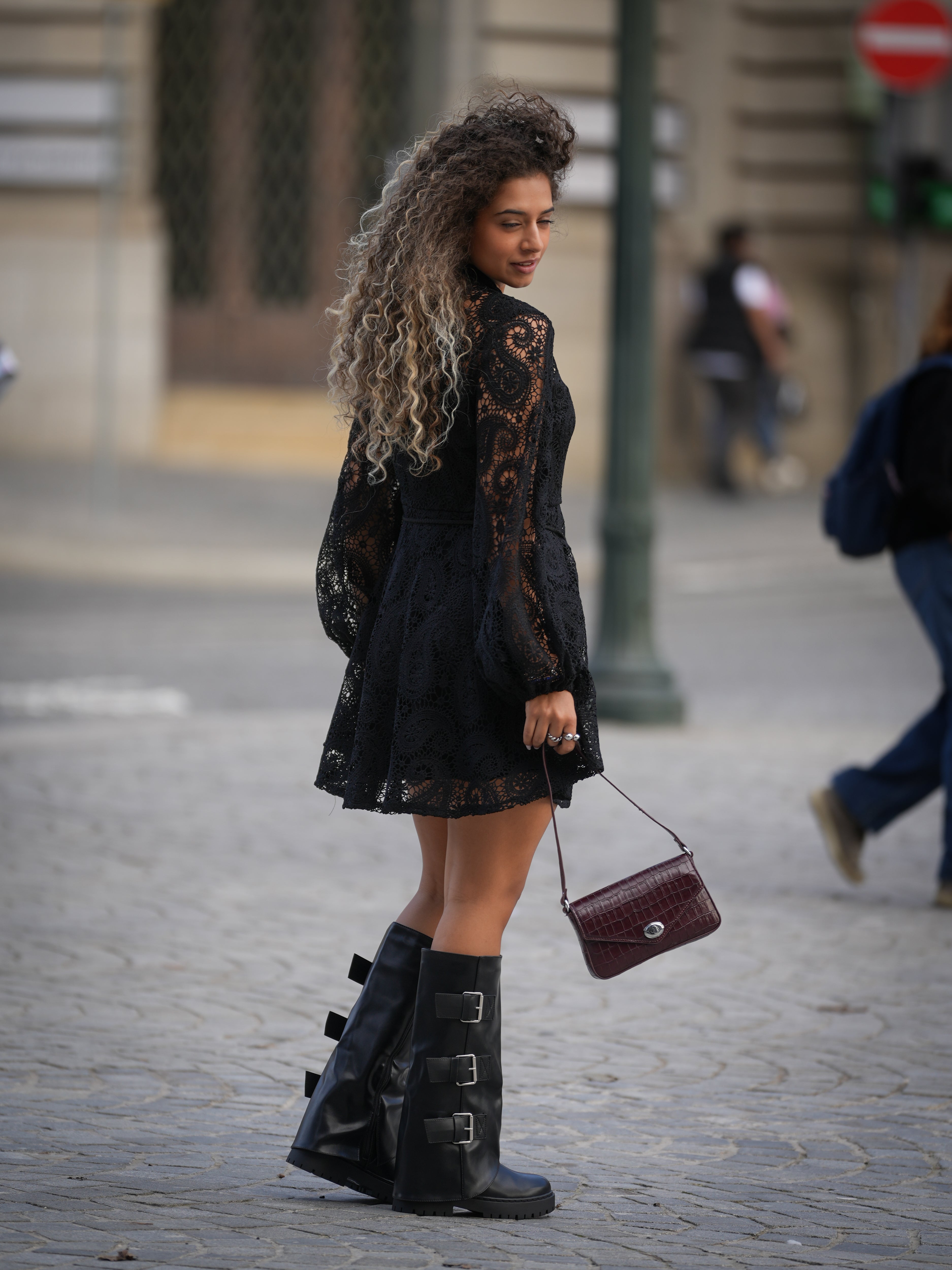 VESTIDO LACE ELEGANT